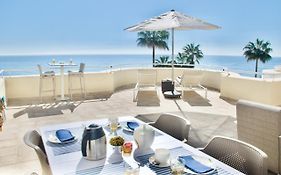 D12 Espectacular y moderno apartamento en primera línea - Estepona - Sinfonia del Mar