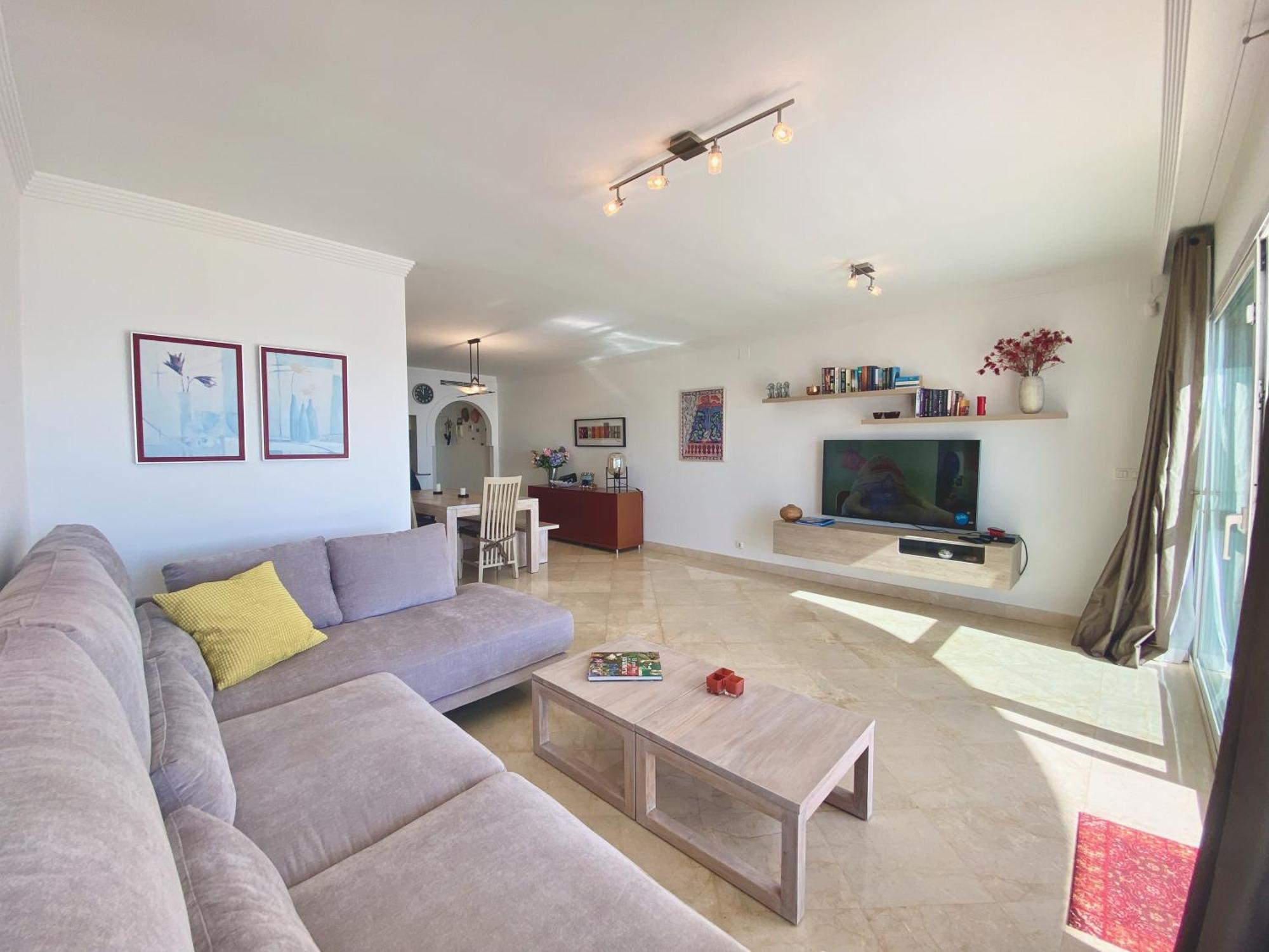 D12 Espectacular y moderno apartamento en primera línea - Estepona - Sinfonia del Mar Exterior foto